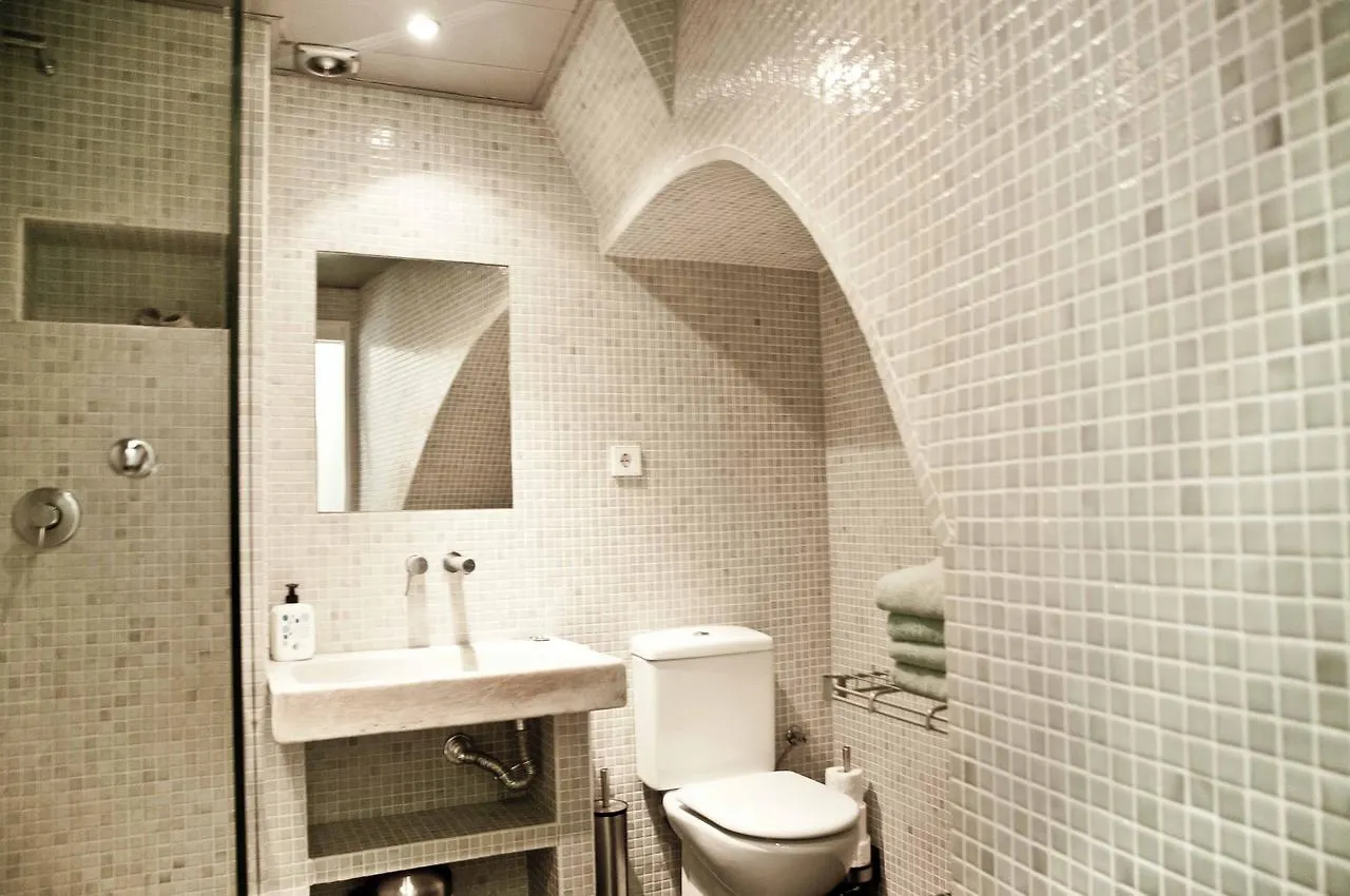 Barceloneta Suites Apartments Market  Barcelona